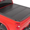 Cobertor de pickup rígido Rough Country para Chevrolet Silverado 1500 (2019-2022) - 47120580 (Rough Country) - Imagen 8